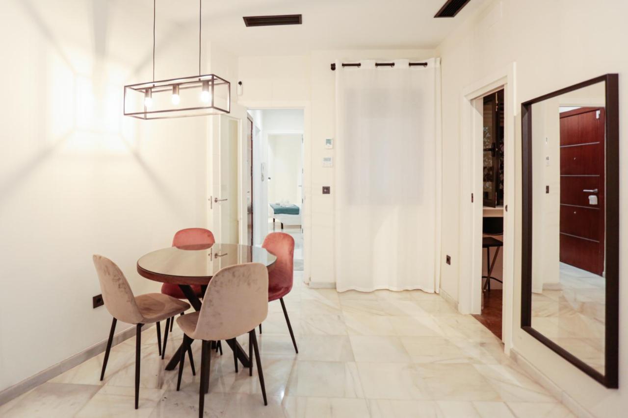 Monkeys Apartments Cervantes เซบีญา ภายนอก รูปภาพ