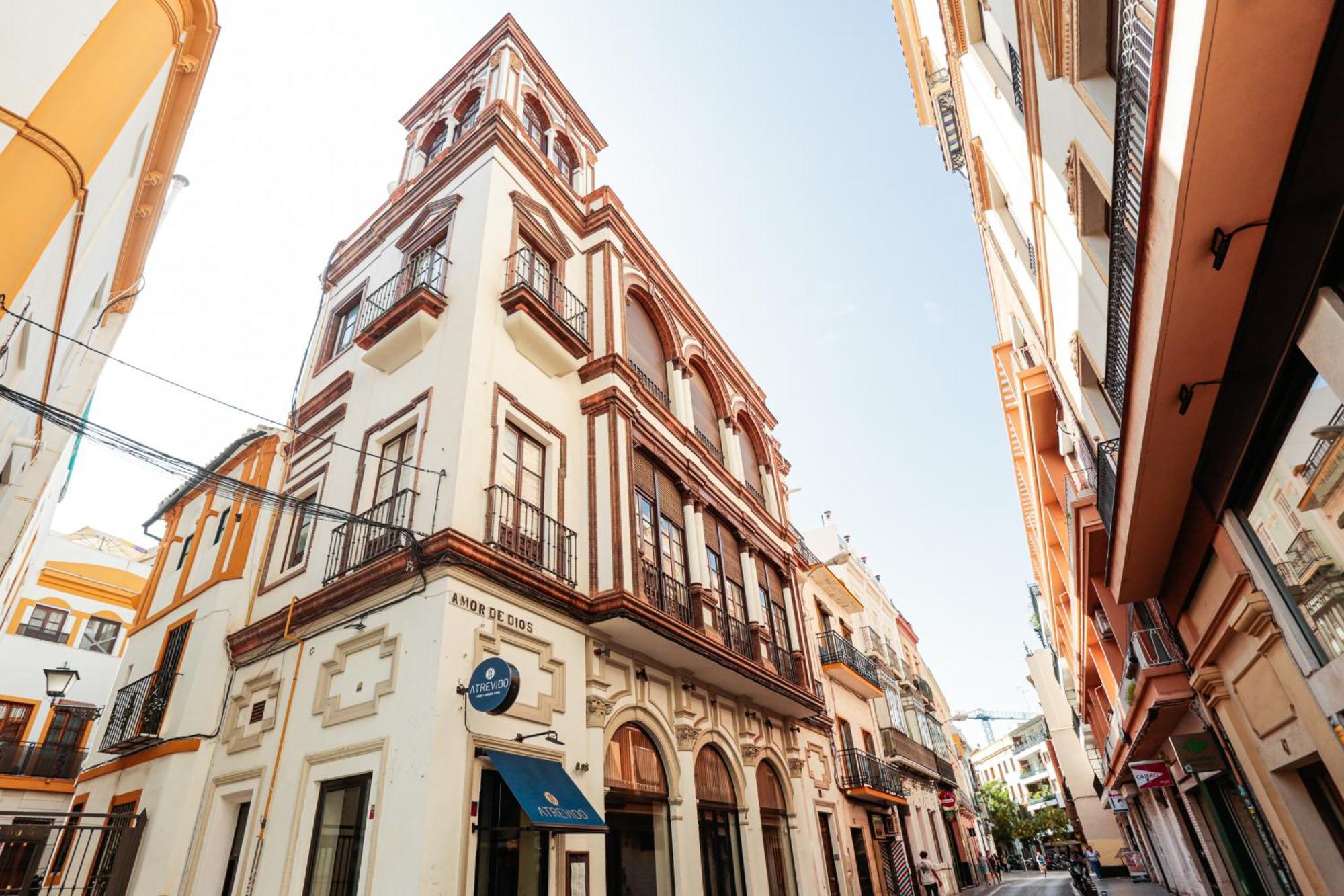 Monkeys Apartments Cervantes เซบีญา ภายนอก รูปภาพ