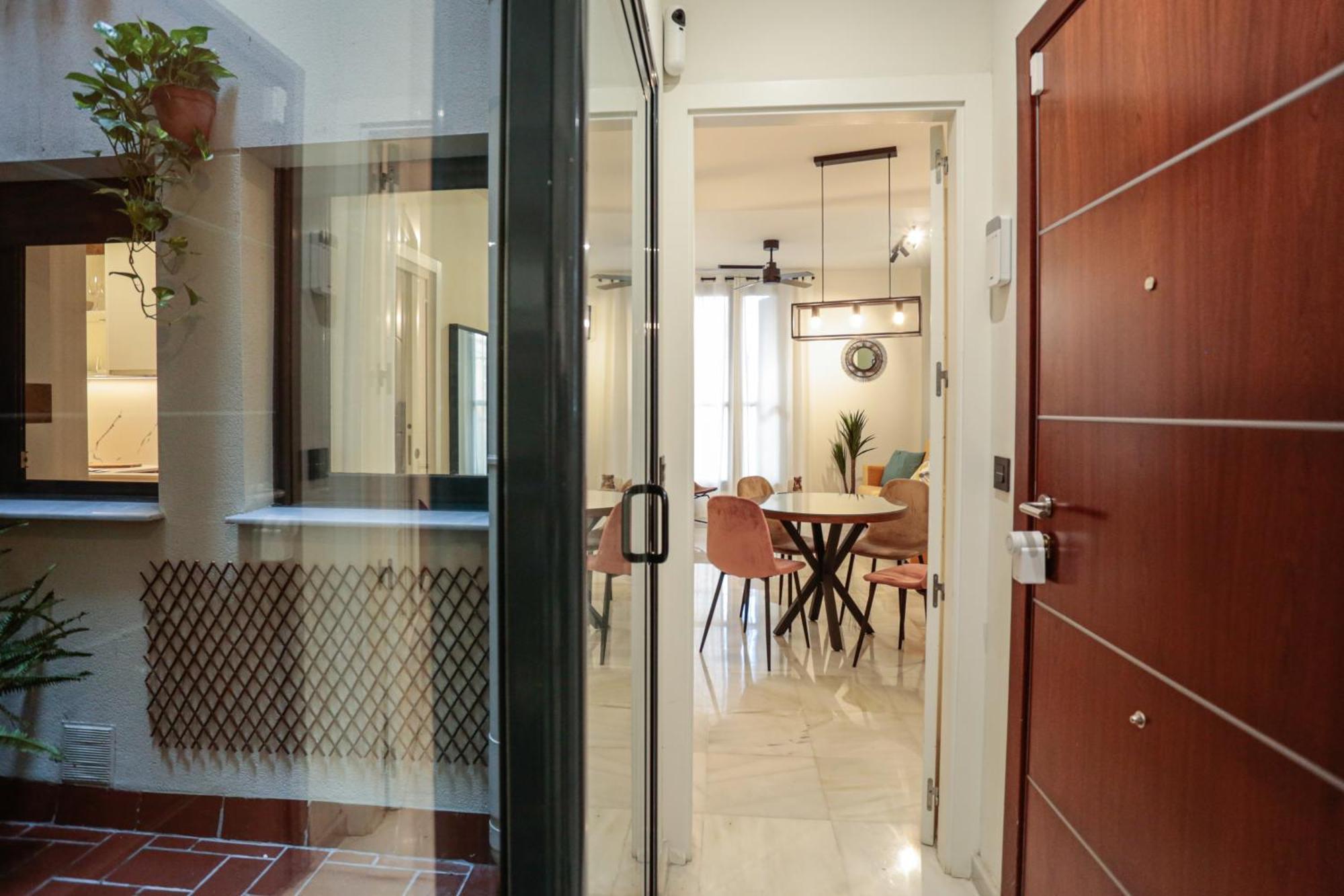 Monkeys Apartments Cervantes เซบีญา ภายนอก รูปภาพ