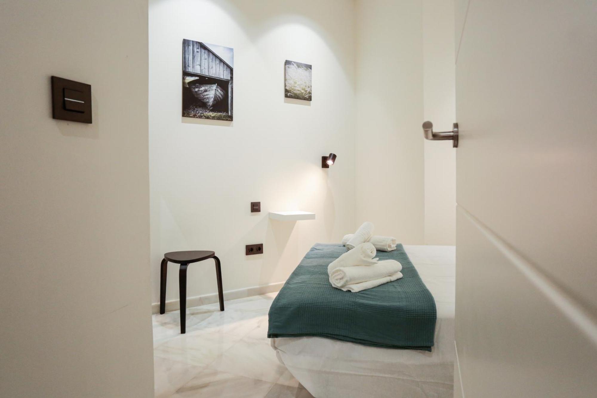 Monkeys Apartments Cervantes เซบีญา ภายนอก รูปภาพ